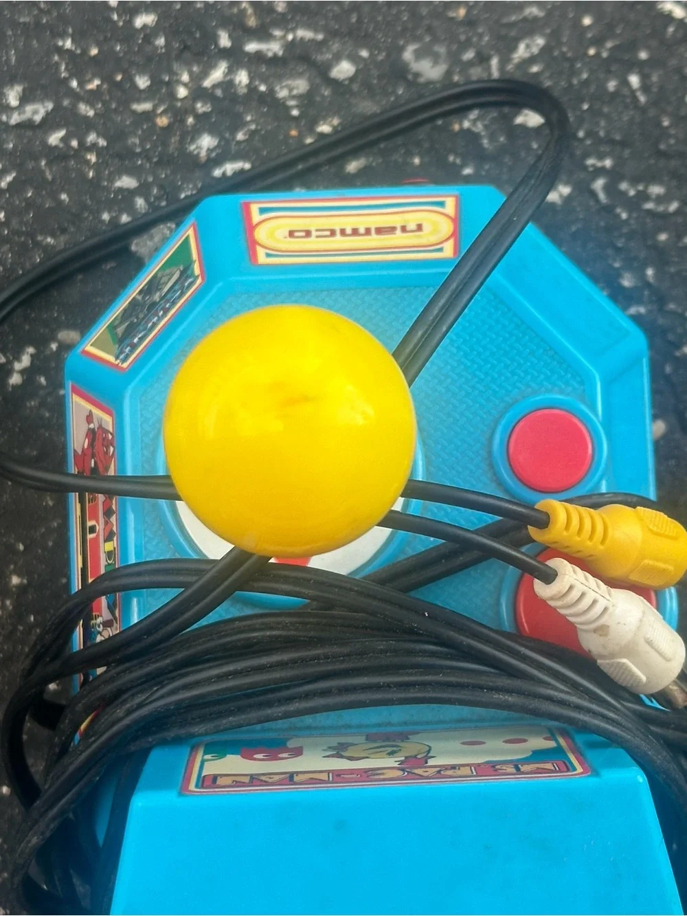 Namco 12-in-1 TV Plug N Play 2004 Jakks Pacific Pac Man & Ms pac man Arcade!